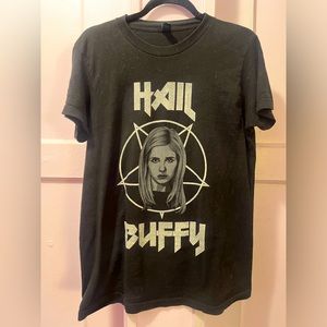 Hail Buffy - Buffy the Vampire Slayer Shirt - Size Medium